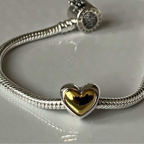 💜 Gold Plated Sterling Silver Domed Golden Heart Charm - Picture 4 of 7